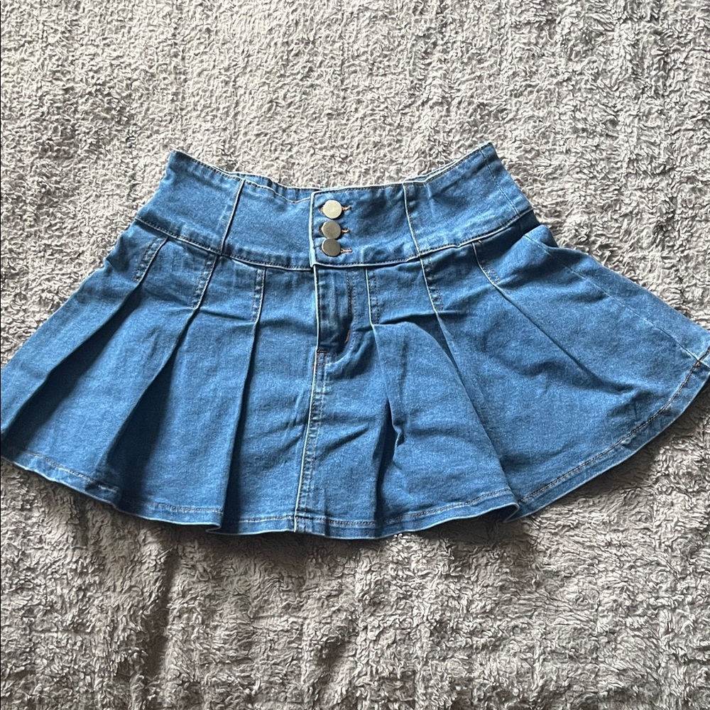 NWOT Women's Fashion Nova Pleated Micro Mini Denim Skirt | M
